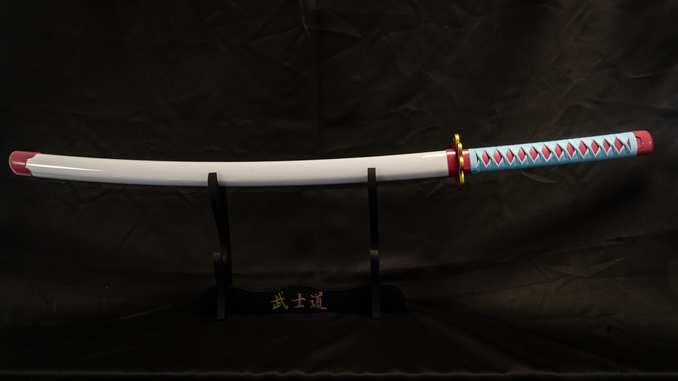 Katana en bambou - Inspiré du katana de Mitsuri Kanroji (Demon Slayer) - Image 3